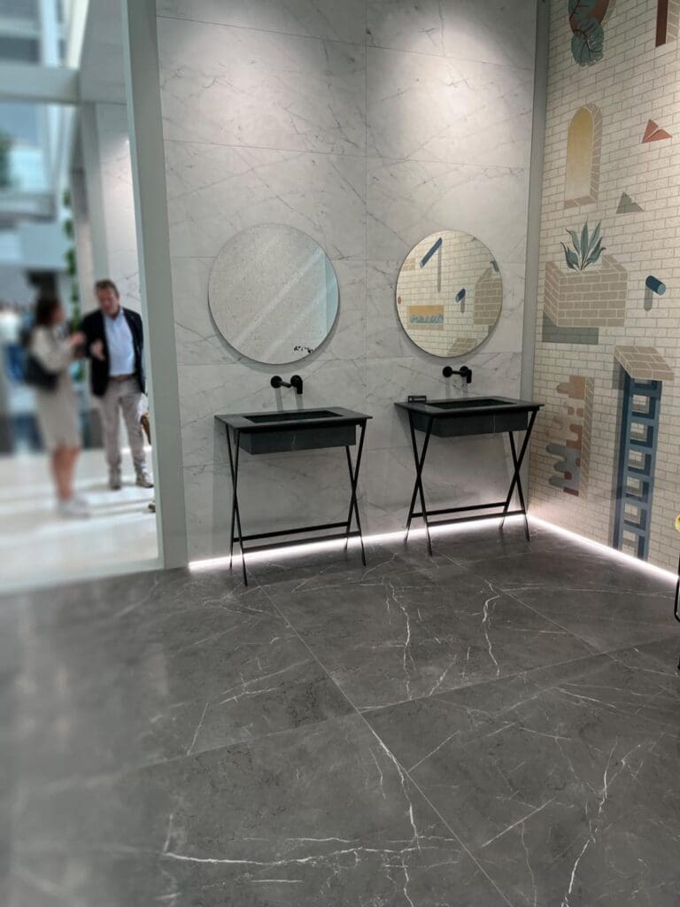 Eindrücke Vom Besuch Der Fachmesse Cersaie In Bologna/Italien 2022 - FLIESEN KREATIV HAUS